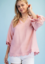 Load image into Gallery viewer, Curvy Scalloped Hem Blouse
