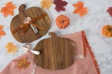 Load image into Gallery viewer, Autumn Board Gift Set
