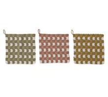 Load image into Gallery viewer, Checkered Pot Holder
