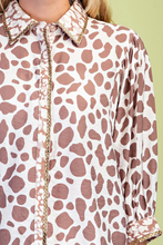 Load image into Gallery viewer, Mocha Mix Print Blouse
