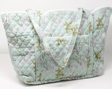 Load image into Gallery viewer, Serena Quilted Tote
