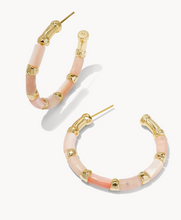 Load image into Gallery viewer, Kendra Scott Gigi Hoop Earrings in Gold
