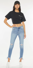 Load image into Gallery viewer, Delilah High Rise Ankle Jeans
