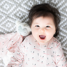 Load image into Gallery viewer, BAA BAA BABY PINK MODAL MAGNETIC FOOTIE
