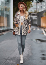 Load image into Gallery viewer, Leopard Print Button Up Shacket
