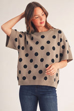 Load image into Gallery viewer, Curvy Polka Dot Top
