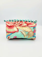 Load image into Gallery viewer, Essentials Bag Set
