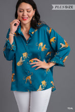 Load image into Gallery viewer, Curvy Satin Animal Print Top
