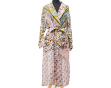 Load image into Gallery viewer, Patchwork Pastel Print Robe
