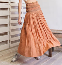 Load image into Gallery viewer, Maxi Pleated Skirt
