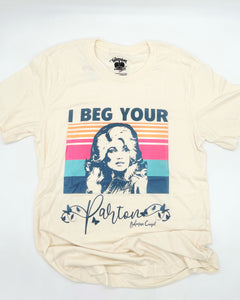 Curvy I Beg Your Parton Graphic Tee